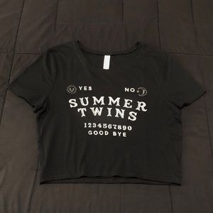 🆕Summer🌙🌞Twins Crop Tee